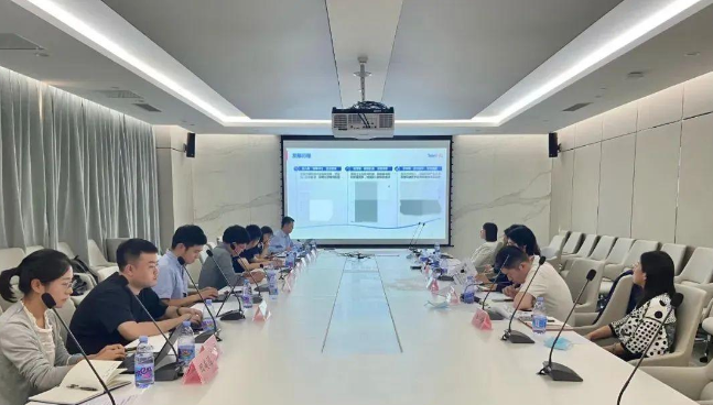 工业互联网数字化转型促进中心调研会顺利召开